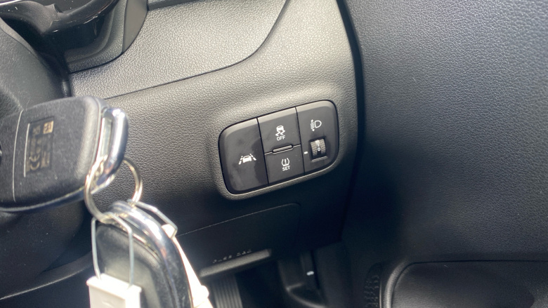Hyundai i10 1.0 MPi SE Connect 5dr Petrol Hatchback